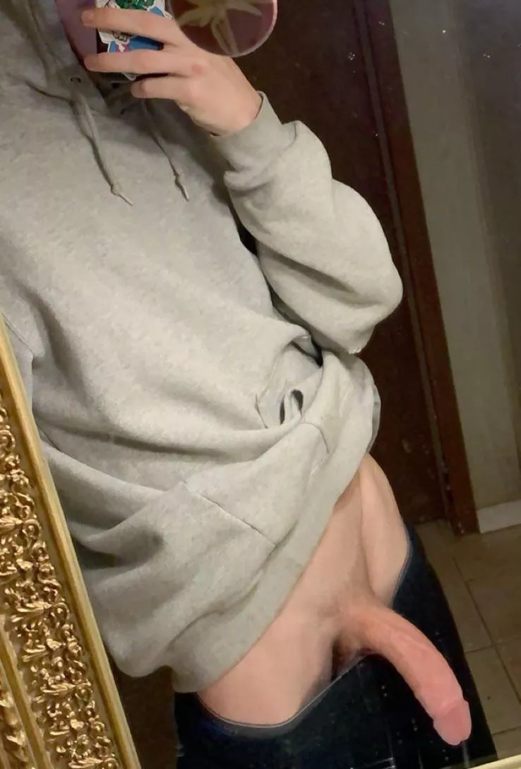 Do I qualify?? Rate me in comments