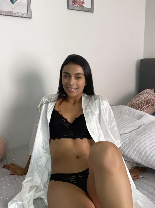 Do you like my robes on?