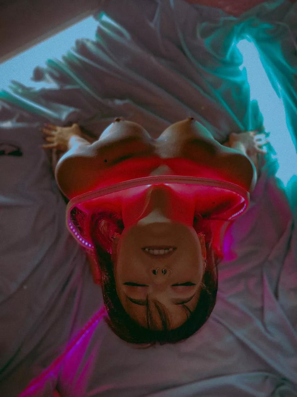 Do you like the view? 😈