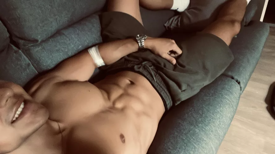 German Bull - lets have some fun on my Couch 🛋 m25