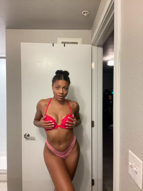 I wanna feel your hands all over my body :)