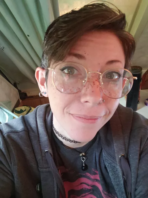 I'm very vain now that I have more freckles :p