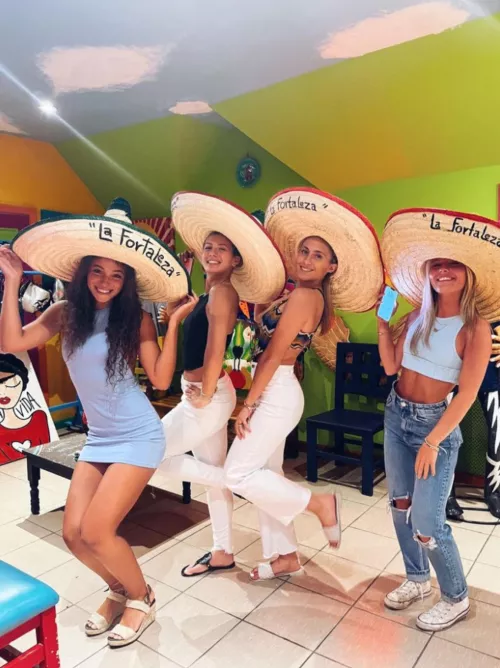 Mexican restaurant [4]