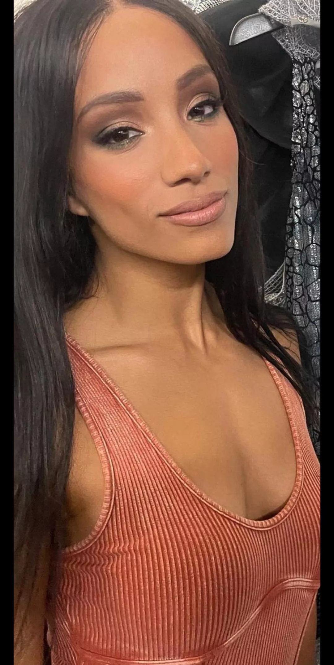 More Sasha Banks... 😍