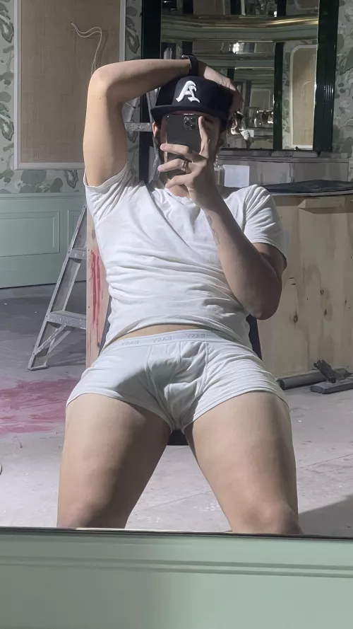 Oops, come here 😏