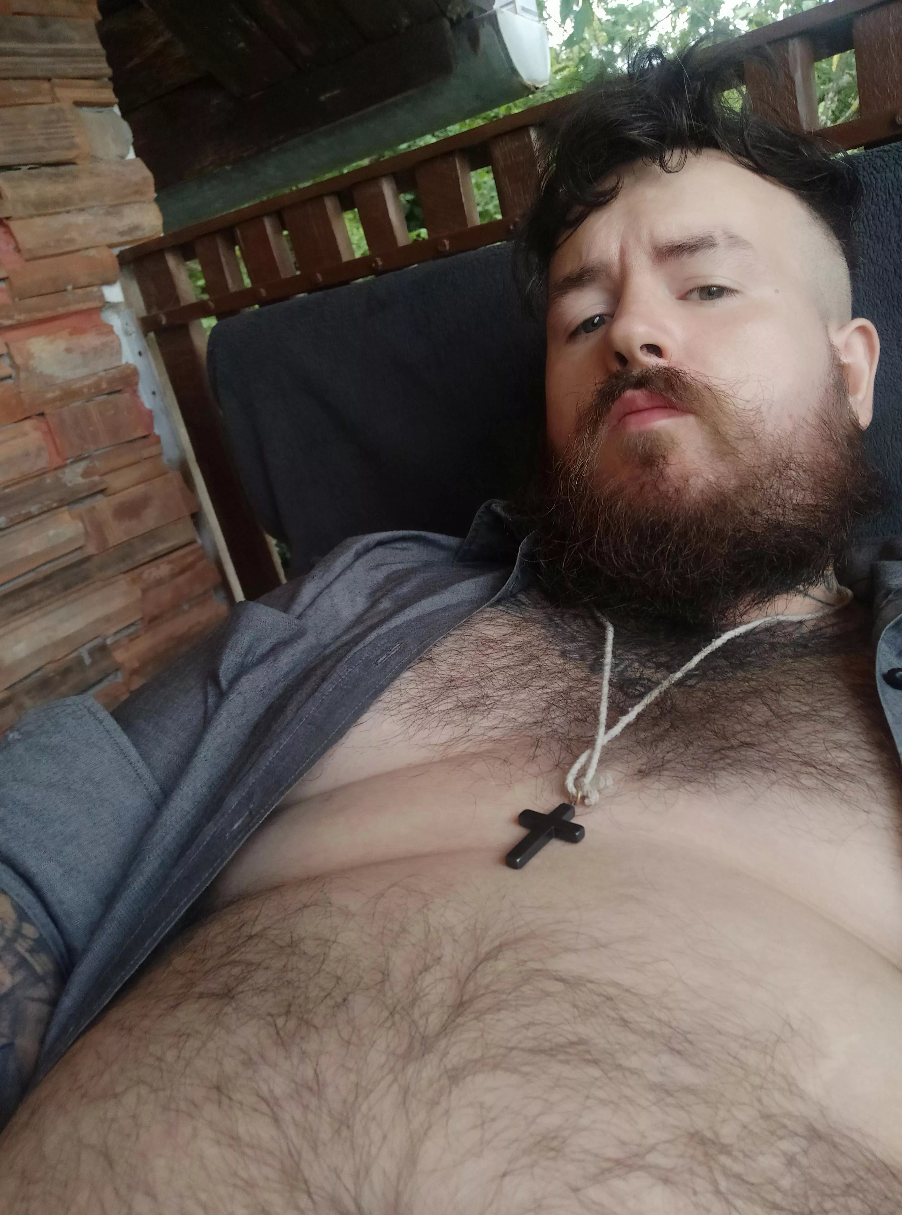 Should i point the camera a bit more down? :P