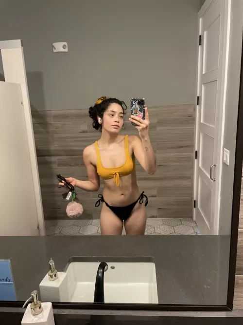 sunkissed n messy hair