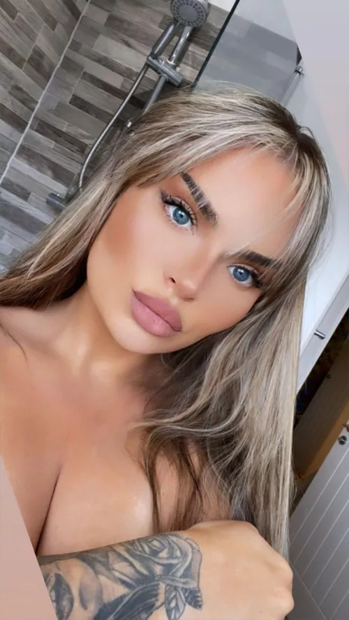 Sure my life isn't perfect, but my hair is - AmeliaSummers