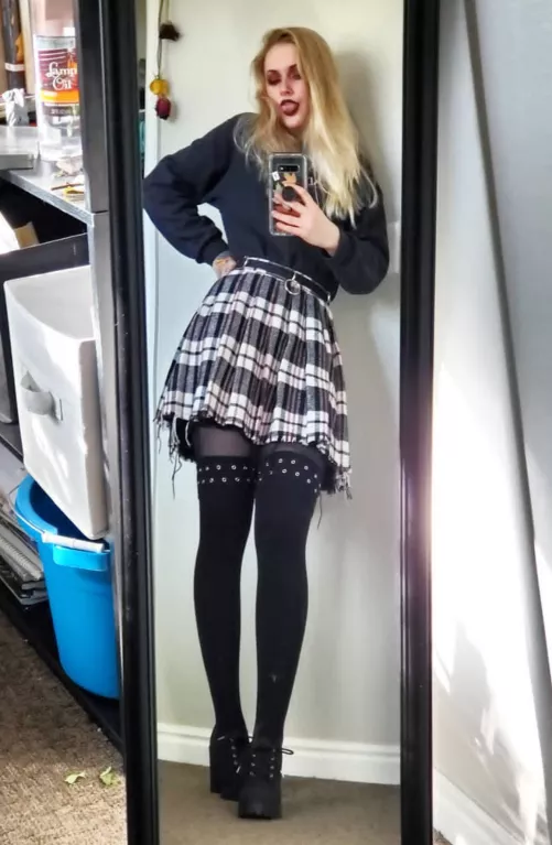 thought I looked pretty in this one😋