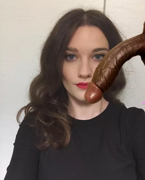thumbs up if you think she looks good with a dick on her face