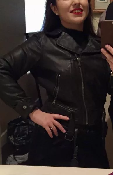 Yes dear, of course that’s my shade of lipstick smeared all over your husbands dick. We both know it isn’t yours.