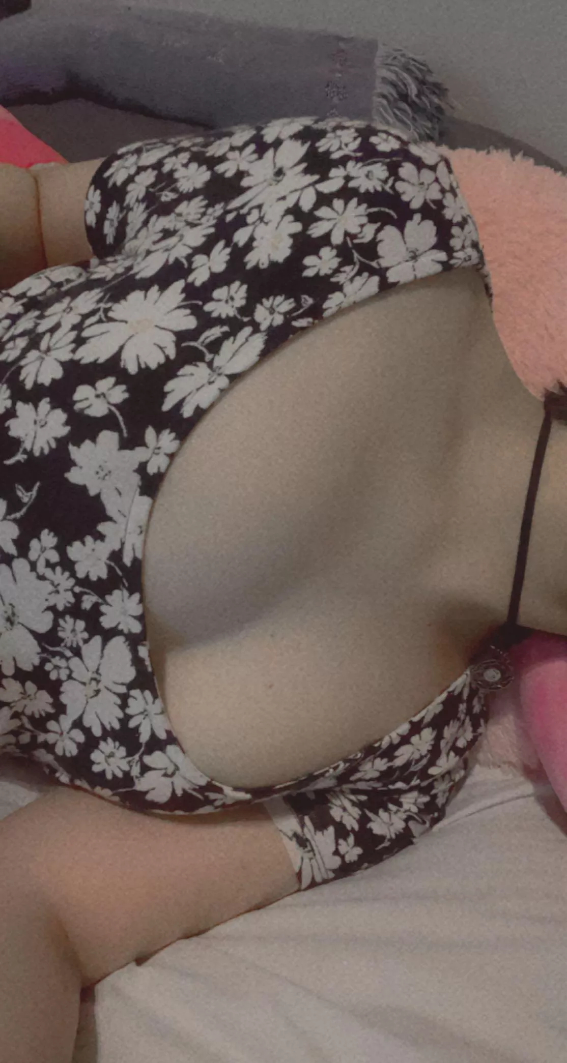 Come cuddle with me 💋