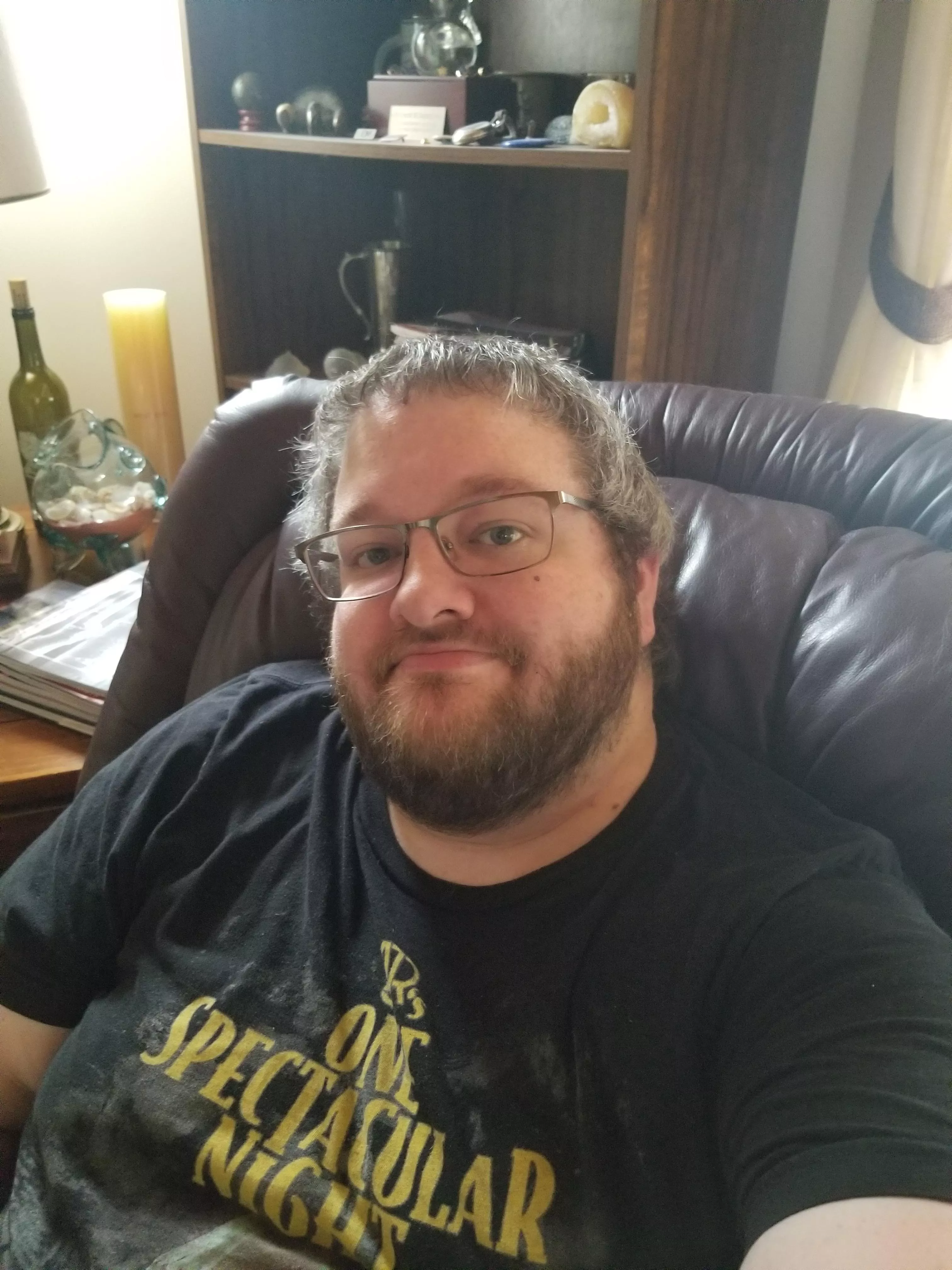 Had an amazing day with my dogs at Keuka Lake. Now home to play Stray.