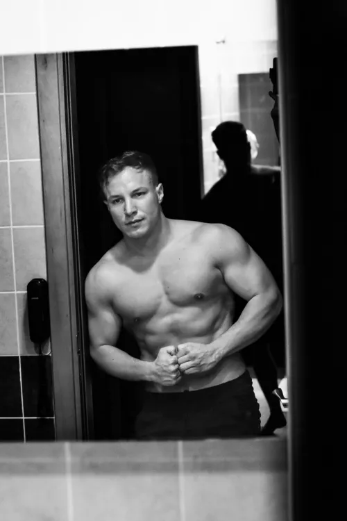 Hey Bro what do you think B&W fits for me (26)