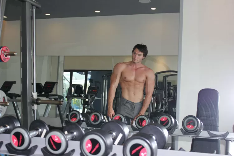 I started with a smaller one, but now I take the largest ones.