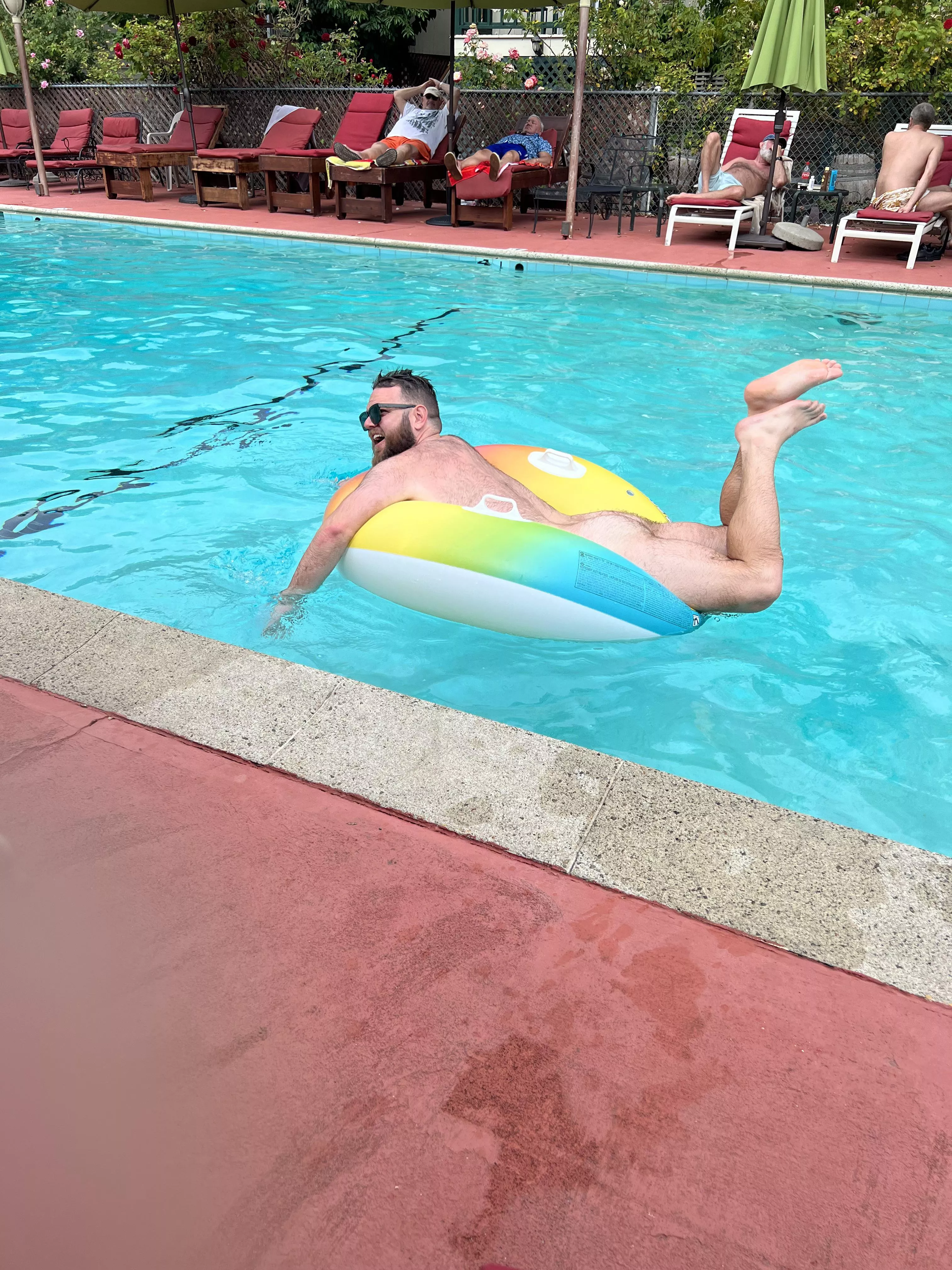 Missing pool days in Guernville 🍑