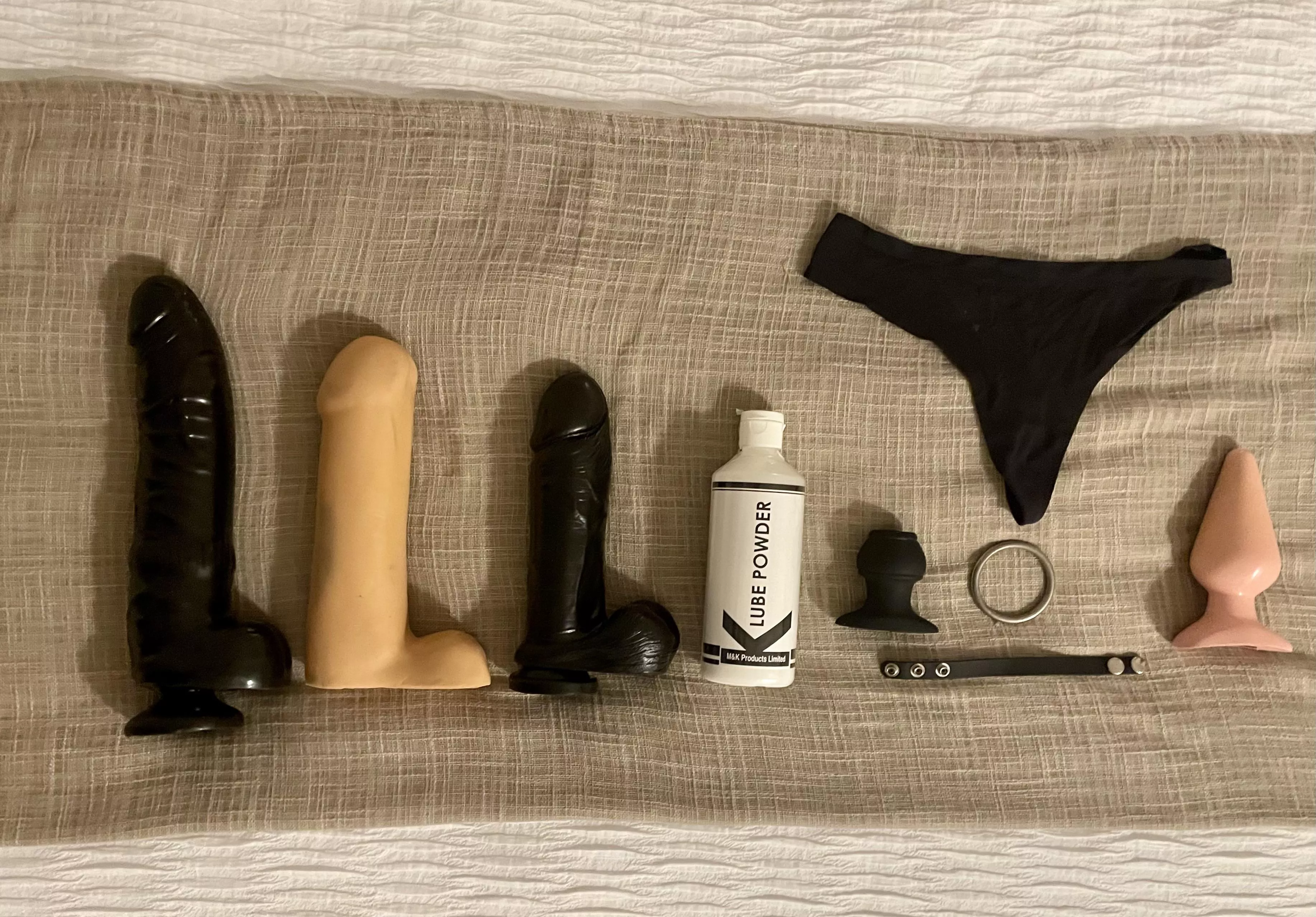 Play with me tonight?