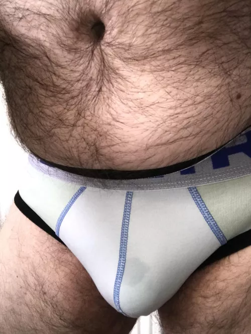 UK Bear looking for other brief loving bears 😁
