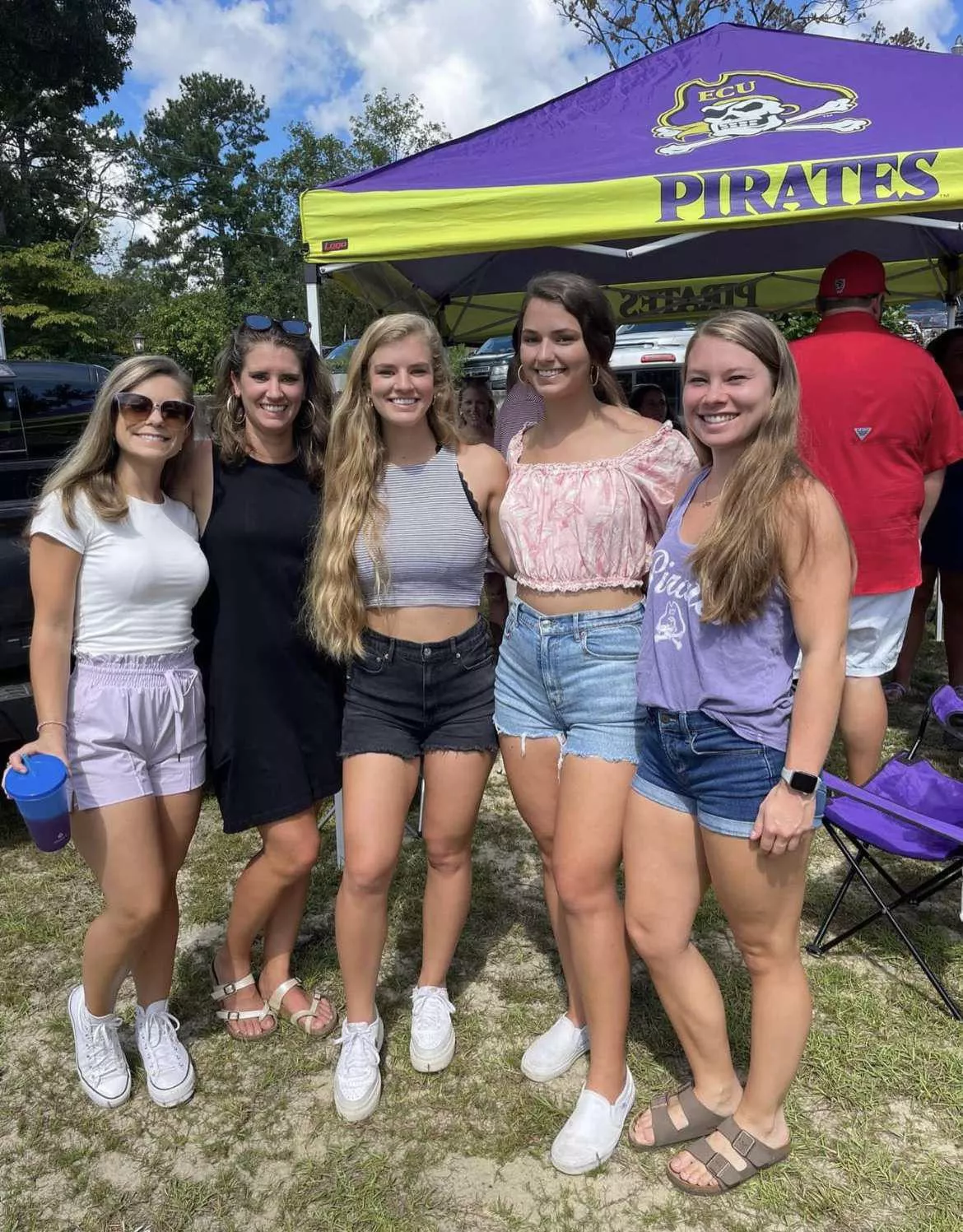 Which hottie at the tailgate are you choosing? [5]