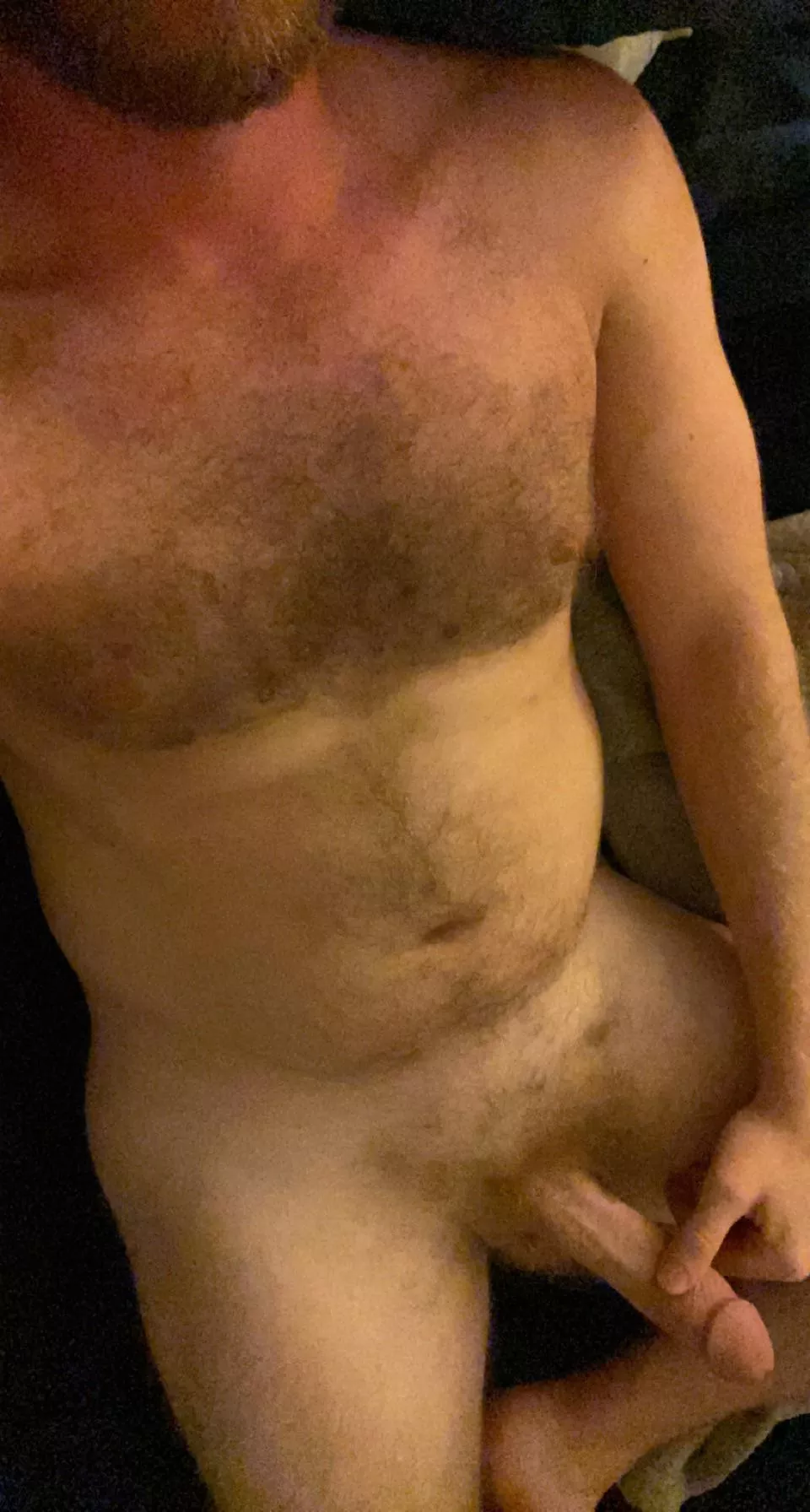 Woke up horny as fuck as usual. Let’s chat and rub one out boys (30)