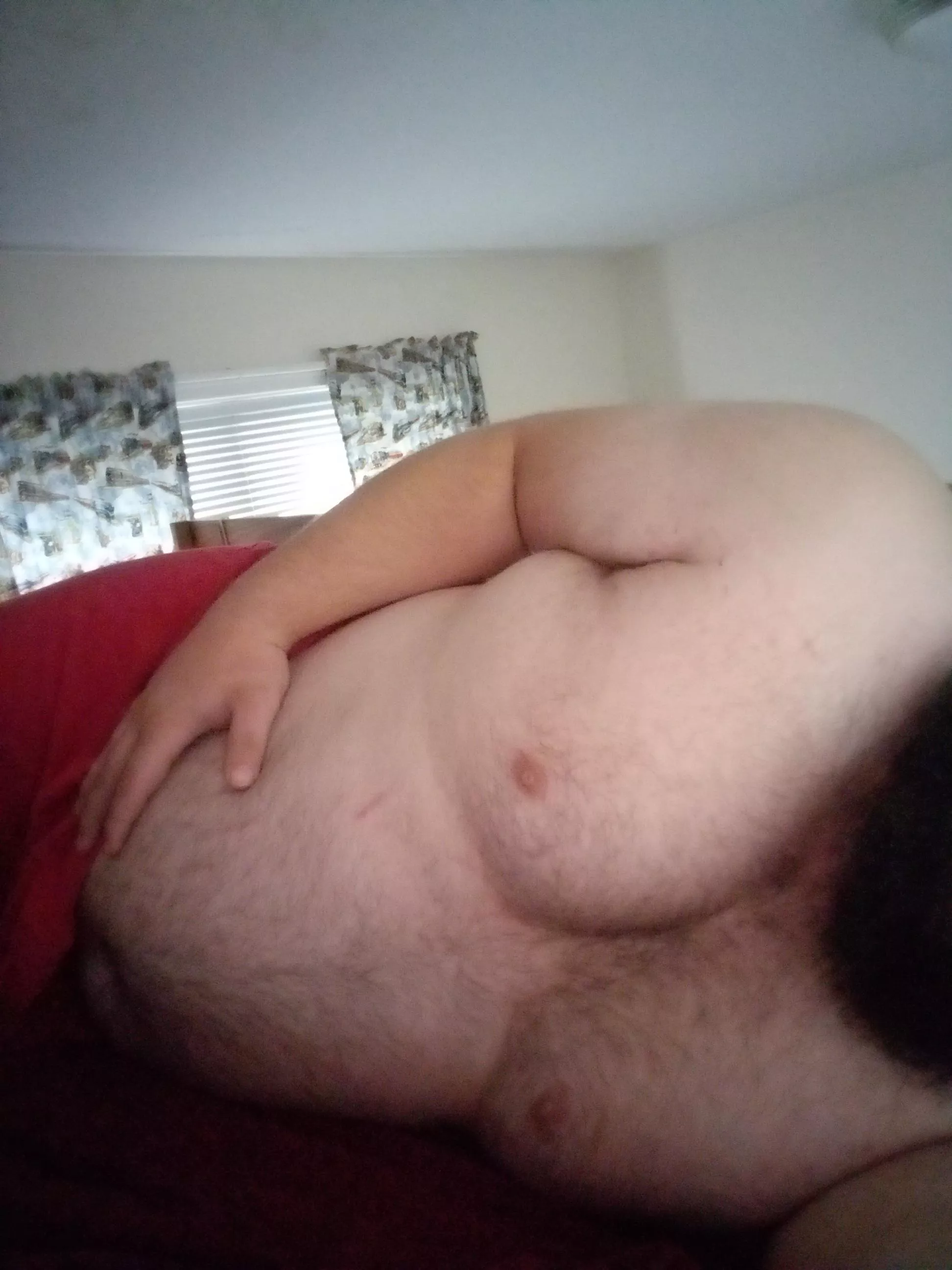 I love being able to rest my arm on my belly. It's so comfy!