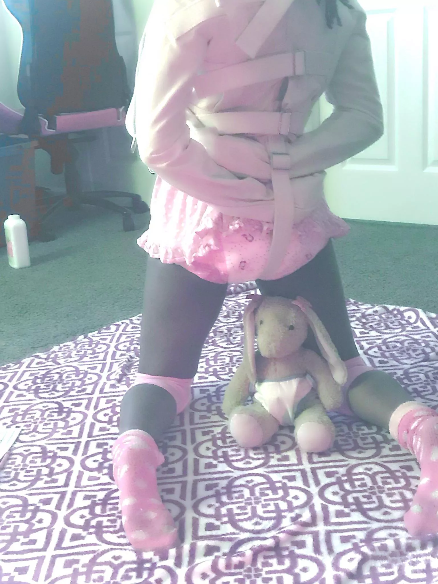 “I’m not sure why my memories from back then when I was taken are so hazy...all I know is that there was a bunch of bright lights & something warm & wet...”