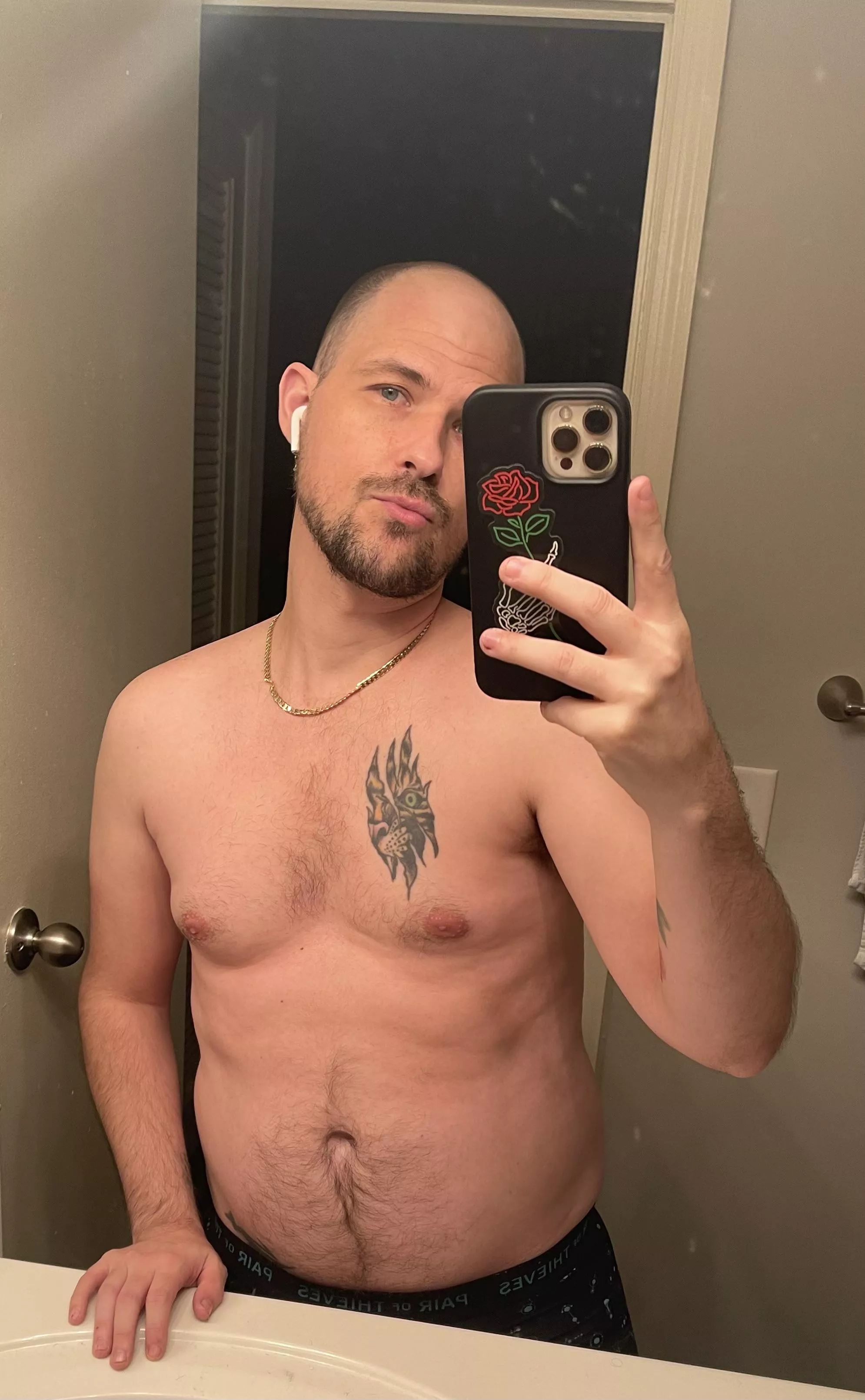 Trying to get confidence back after dealing with a lot of depression this year, be nice please.