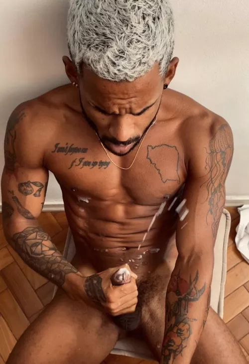 Who is gonna clean up this mess? 💦