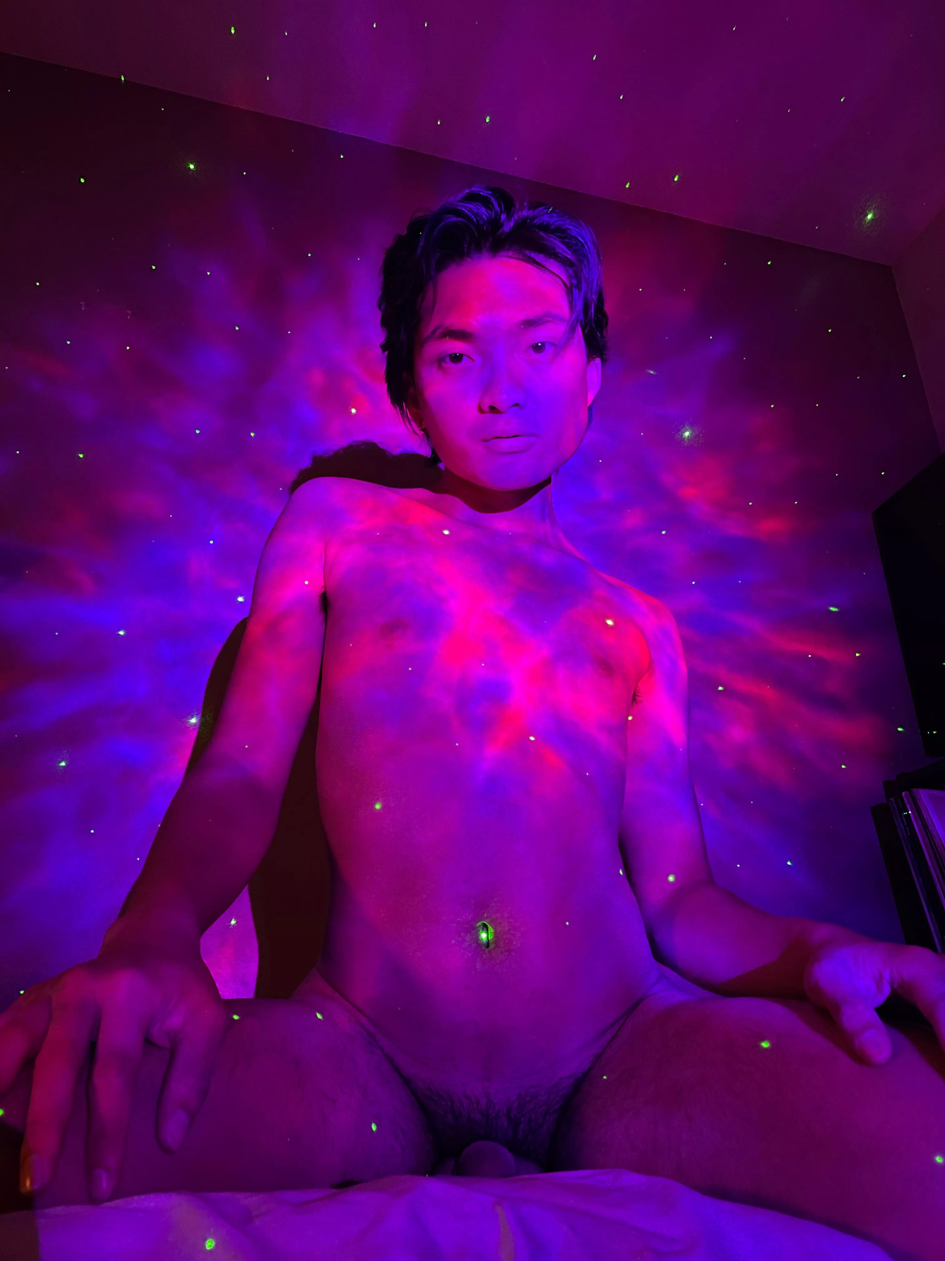 Your wildest twink fantasy 💫