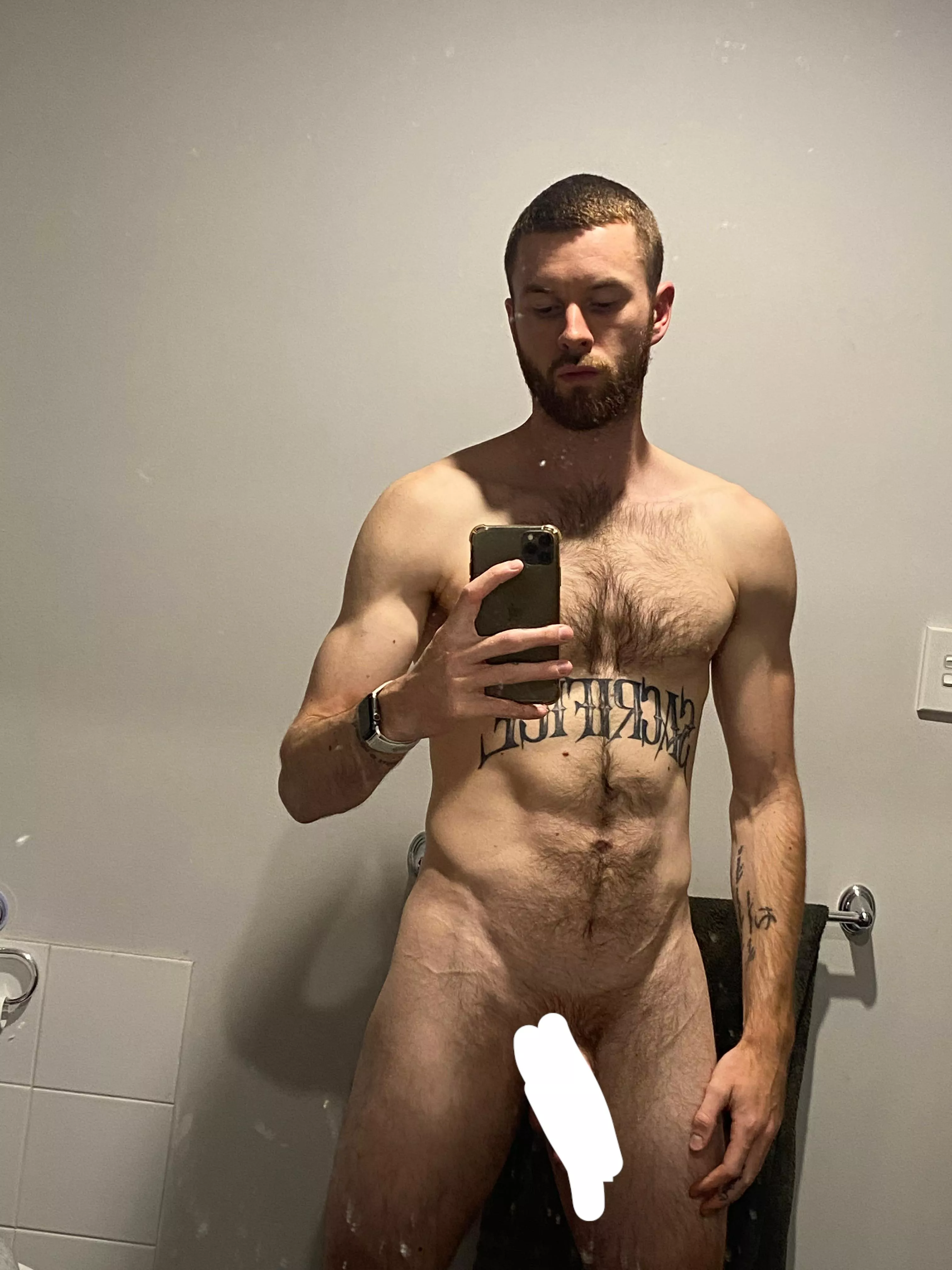 About to get busy in the shower! OF link in bio!😤🍆💦