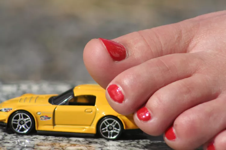 Be careful or you will get crushed 😈