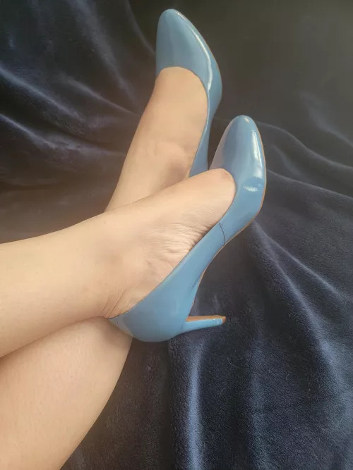 blue heels to match my eyes