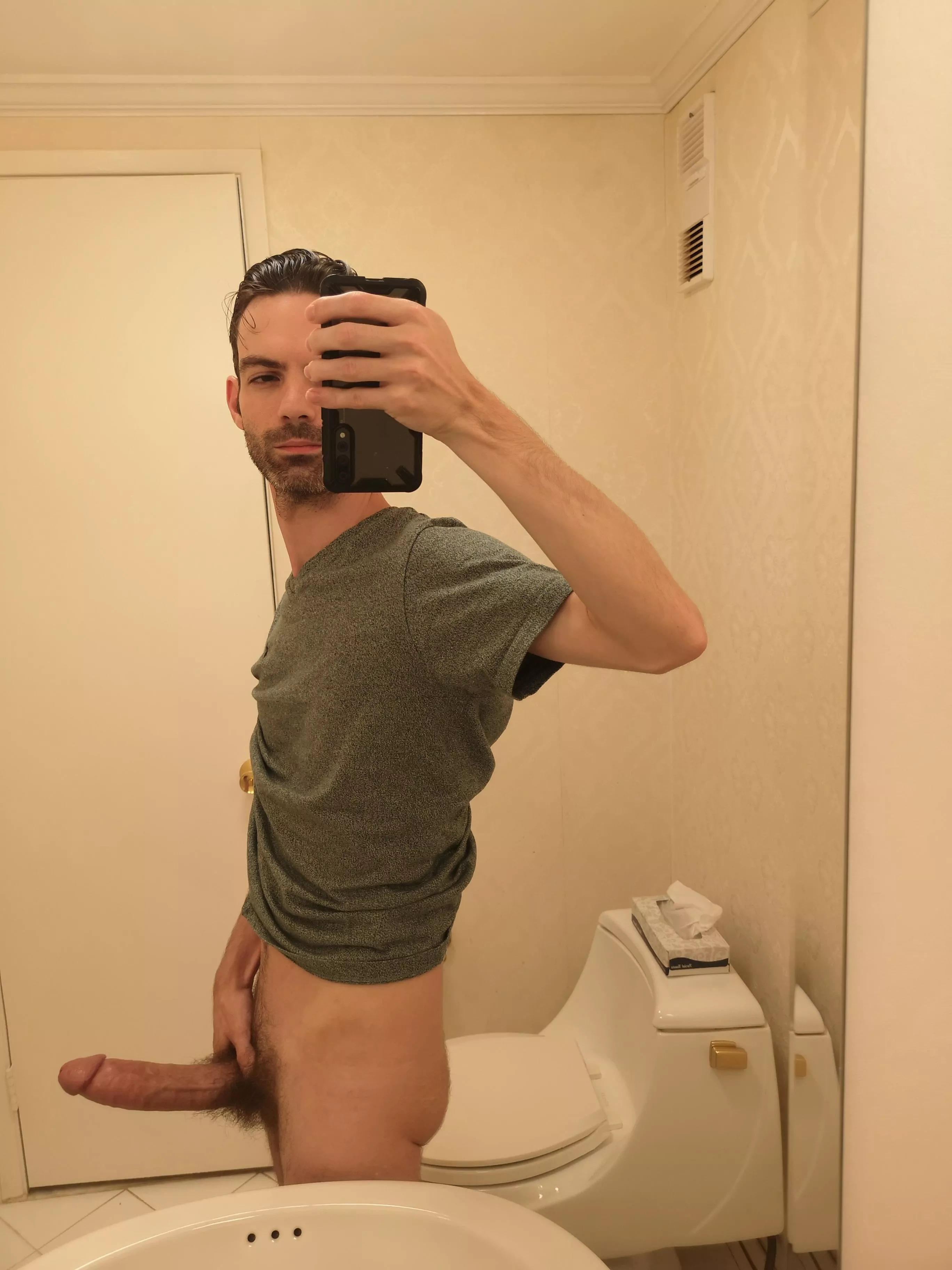 Hi all, first post here☺️ Make me feel welcum 😉 (not sure if moderate or heavy lol)