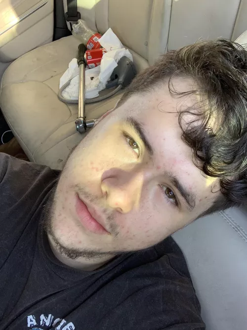 hi everyone, first time poster, super nervous and just wanted to say hi 🫶🤗