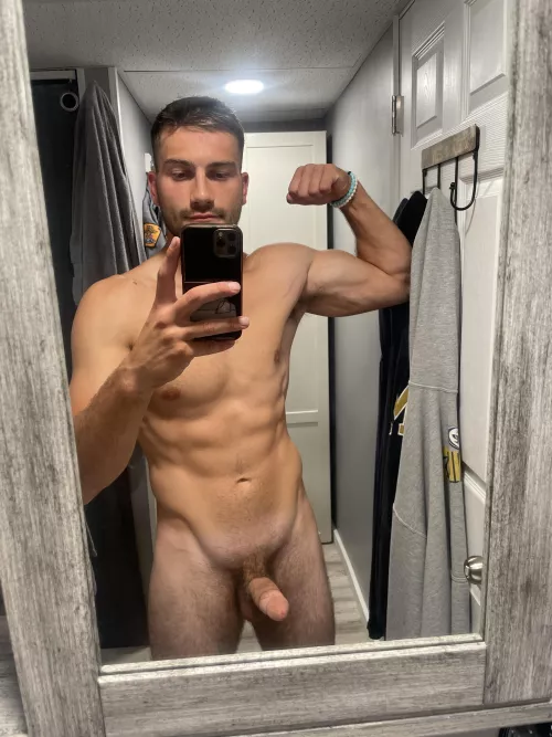 Hope everyone has a good week 😈