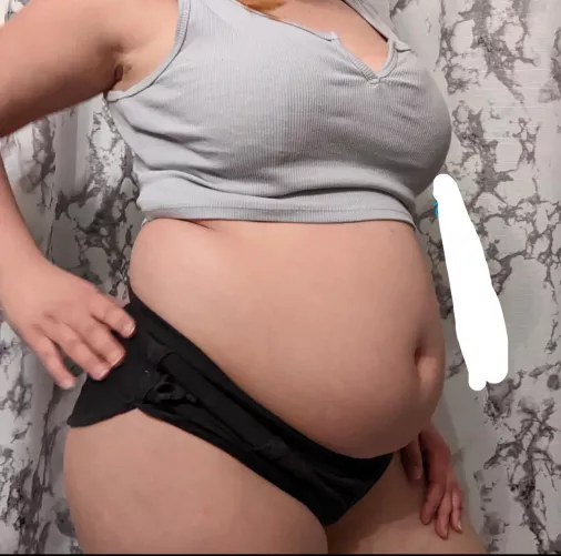 Hungry asf daddy come feed me 😜💋