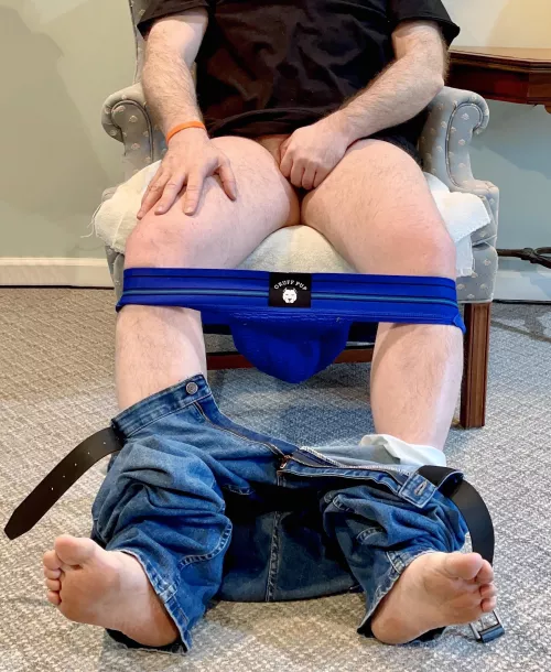 I would love to wear just a jockstrap to go out grocery shopping and ditch the jeans and tee shirt