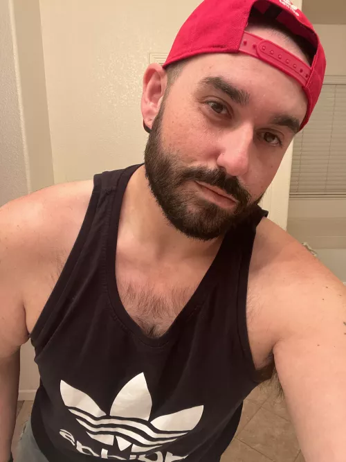 Me before stepping out for a hot second or whateva 😝