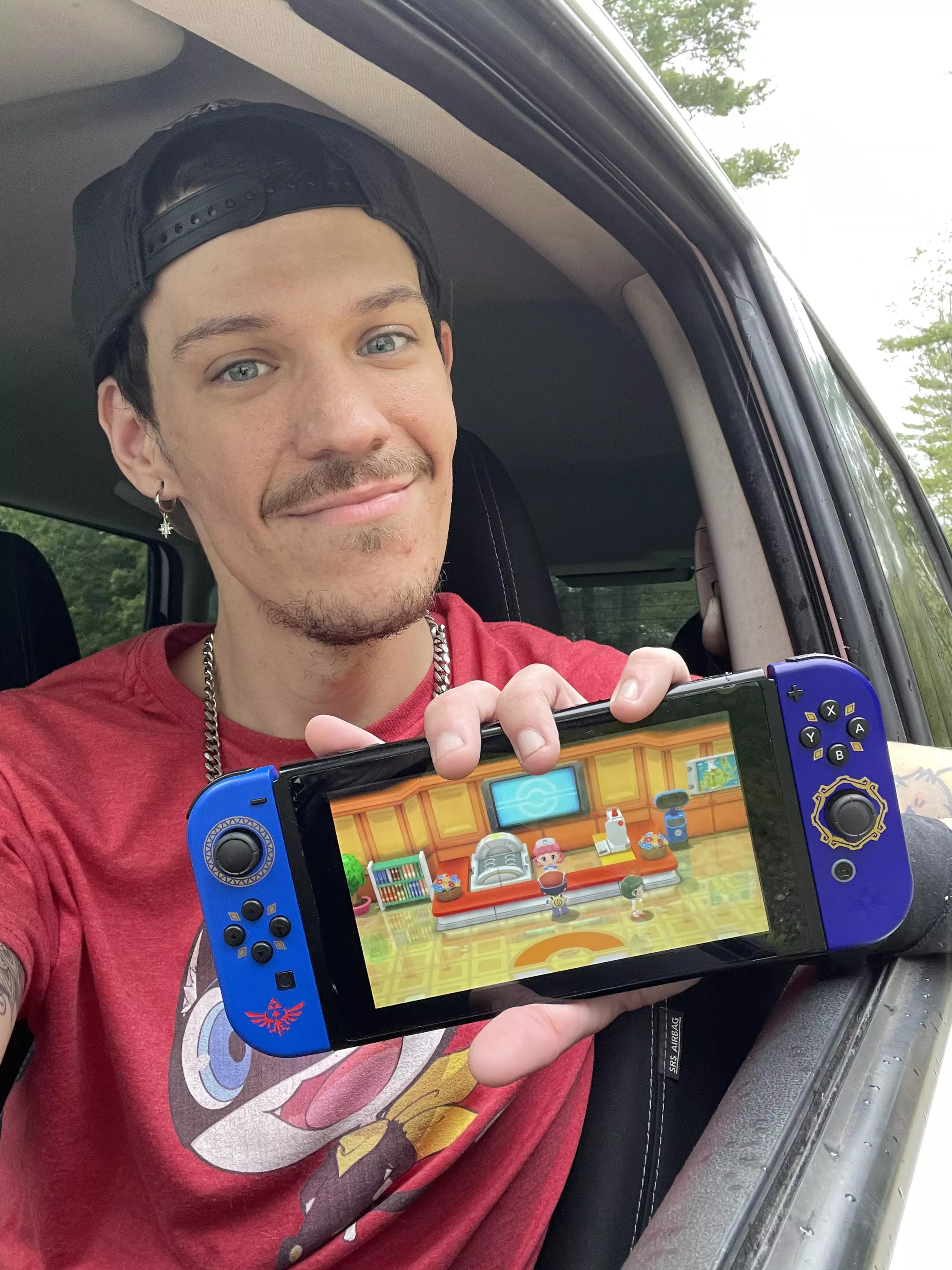 Rainy days are a great excuse to get super stoned and sink more time into Pokémon. Happy Sunday ❤️