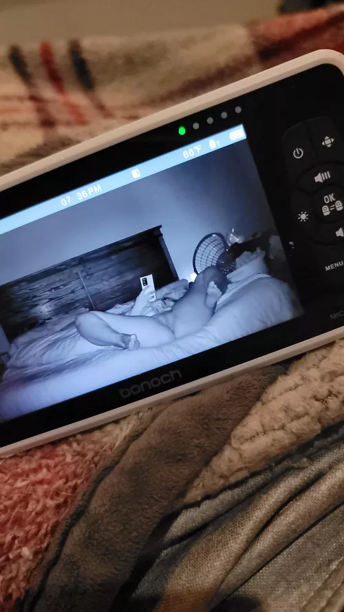 Watching her play with other men on the monitor 😈