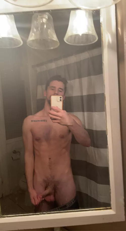 Who wants to suck me