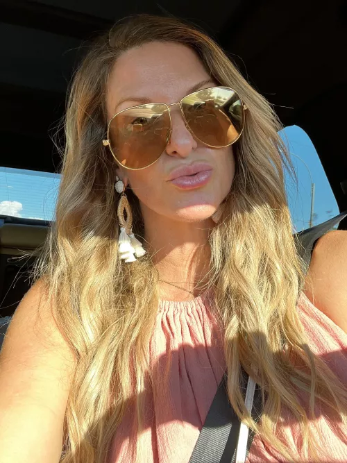 Who’s down to trade? Hotwife for milf and teens??? Telegram: Buhner1924