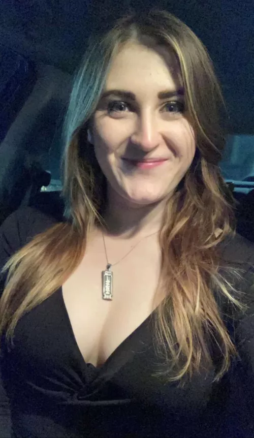 Anyone want to trib non nudes and maybe double cock?