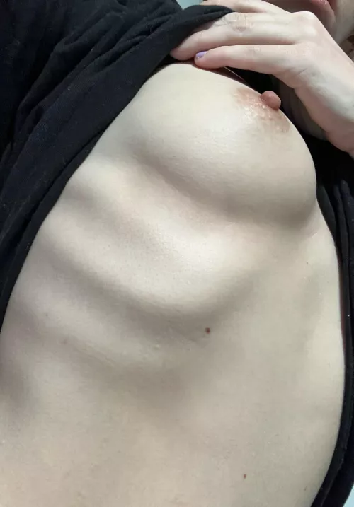 Grab my boob and rub me all the way down below 👇