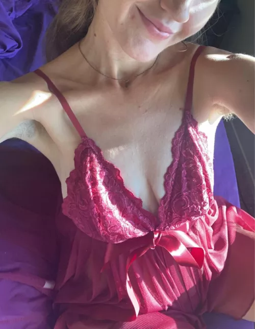 I like how the hairs are catching the sunlight