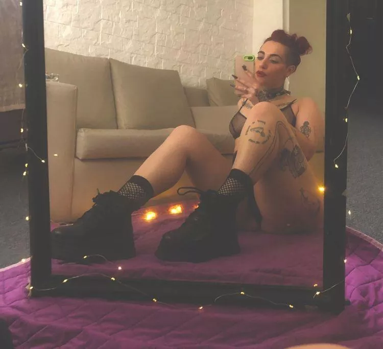 I will make you be my little girl, I will use you to have fun, do you have your makeup ready to start?