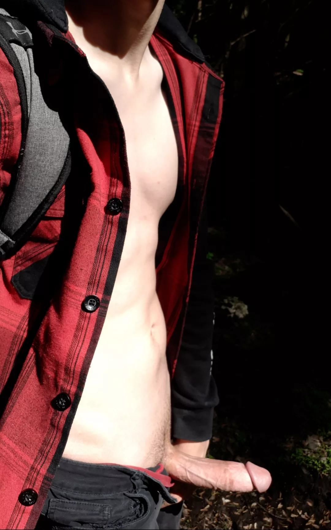 Showing off in the woods 🍆🌲