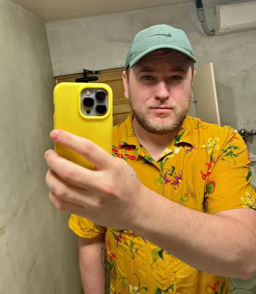 Still haven’t mastered mirror selfies.