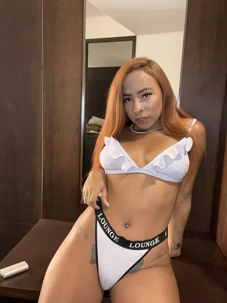 Would you push me to the wall and punish like a lil slut ?