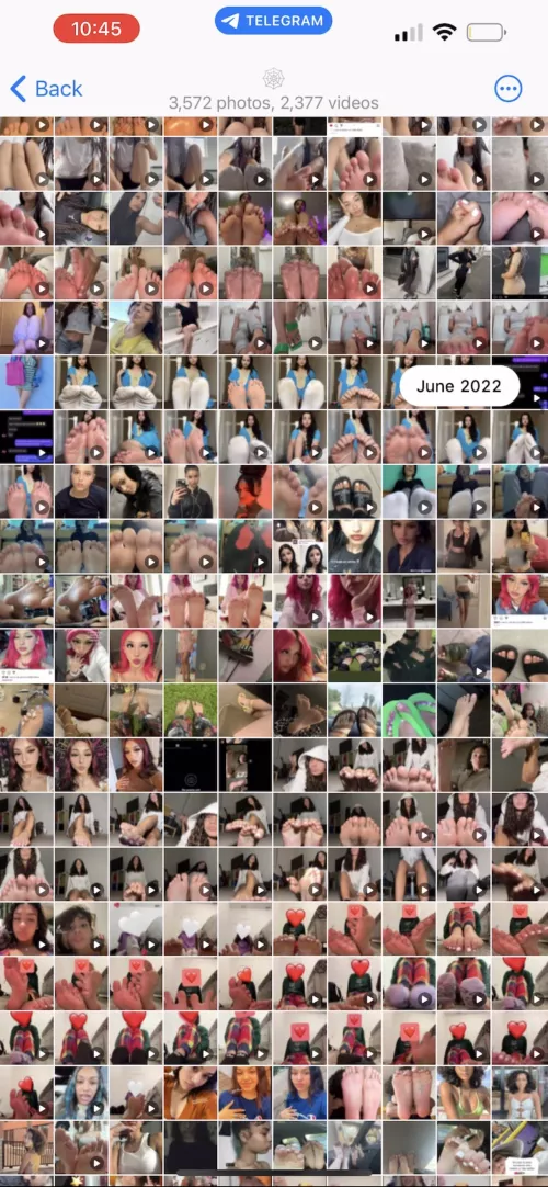 Y’all boy hmu I got that fire over 5000 amatuer content unseen all custom send to me only one by me @telegram Jordandontplay it’s bless y’all boy I never do this 👑